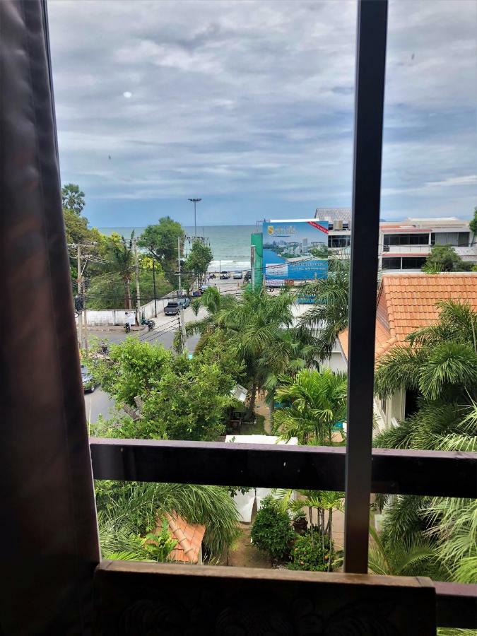 Baan Talay Hotel Pattaya Phòng bức ảnh
